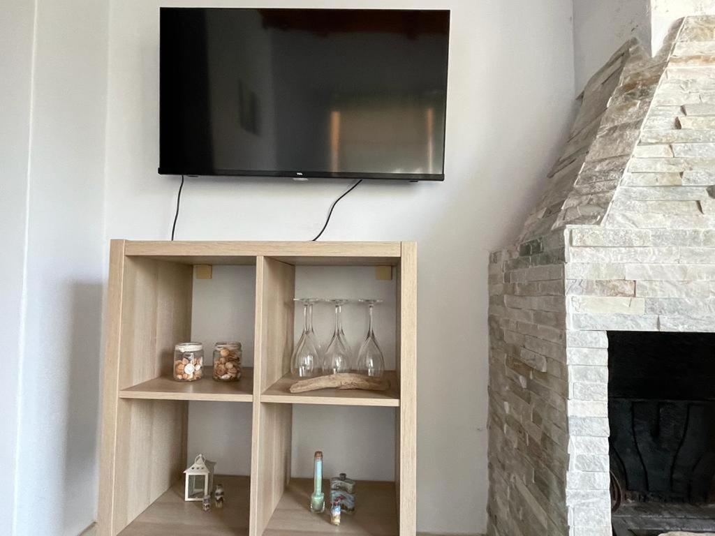 Azzurra House Apartment มารินาดิปิซา ภายนอก รูปภาพ