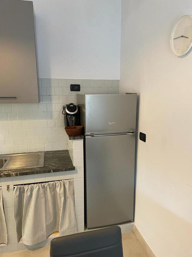 Azzurra House Apartment มารินาดิปิซา ภายนอก รูปภาพ