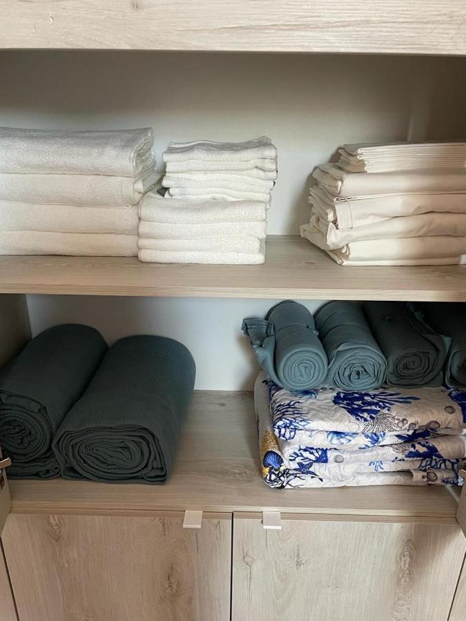 Azzurra House Apartment มารินาดิปิซา ภายนอก รูปภาพ