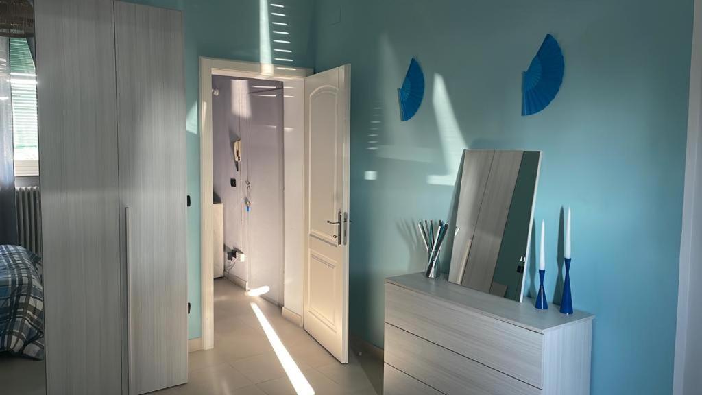 Azzurra House Apartment มารินาดิปิซา ภายนอก รูปภาพ