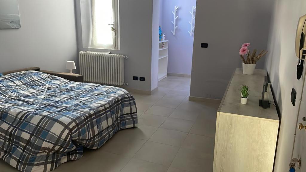 Azzurra House Apartment มารินาดิปิซา ภายนอก รูปภาพ